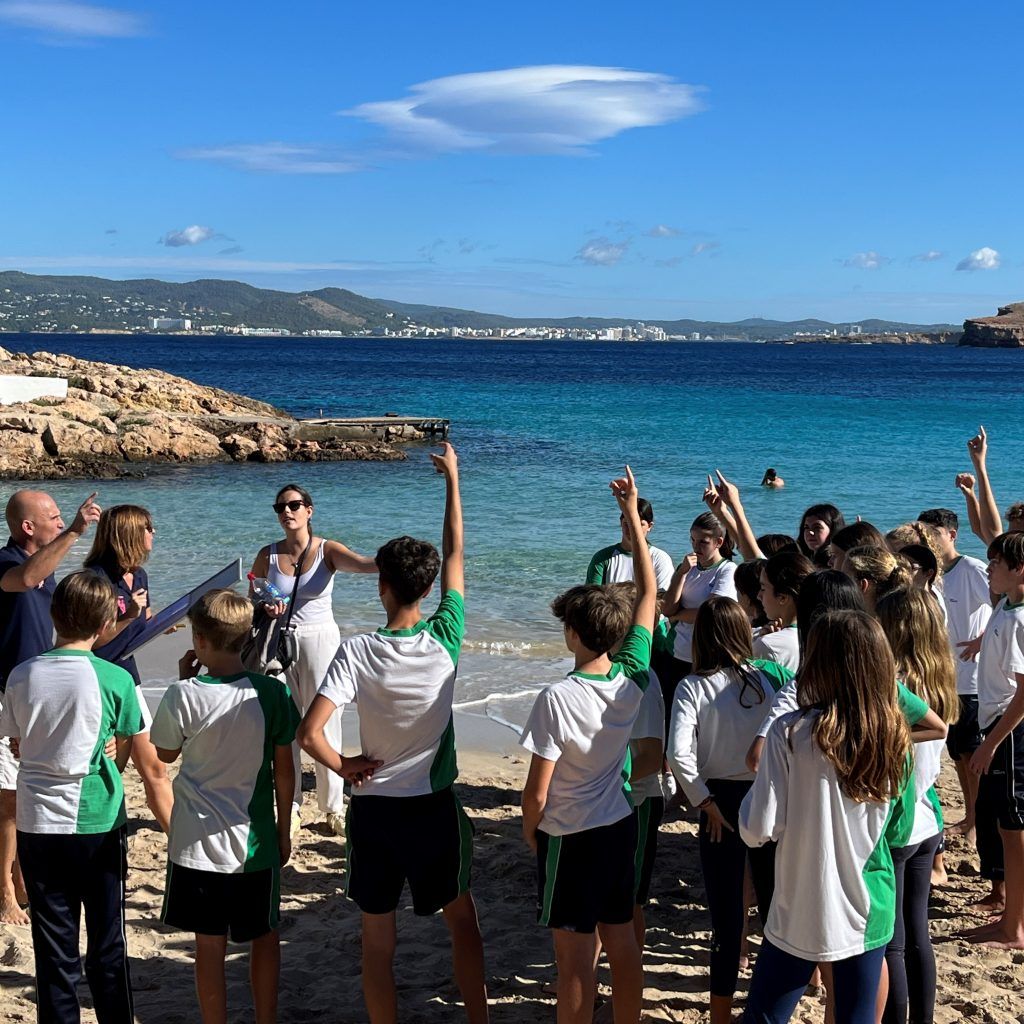 Sea education for children from local schools in Cala Bassa