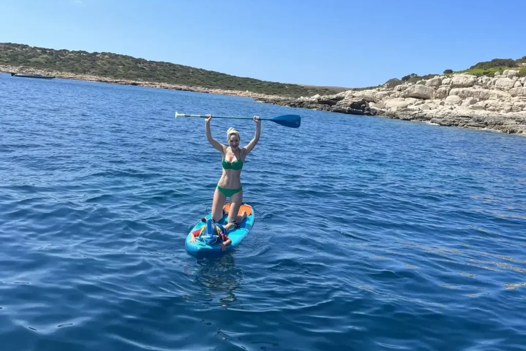 Swimming in the sea is outside a lot of people’s comfort zones, but the benefits are huge. Everyday our team helps children and adults conquer their fears in a safe, well-organised environment, knowing that support is right there if it’s needed. We’ve heard back from parents of children who have been too frightened to venture beyond dry land who are now excited to spend as much time swimming in the sea as possible, and from adults who started the day unable to step foot in the sea who end up not wanting to get out! If you have any concerns, our team will be right there to support you. There’s never any pressure for anyone to leave the boat, but we’ve seen so many people make enormous progress in just a few hours by challenging themselves to face their fears.