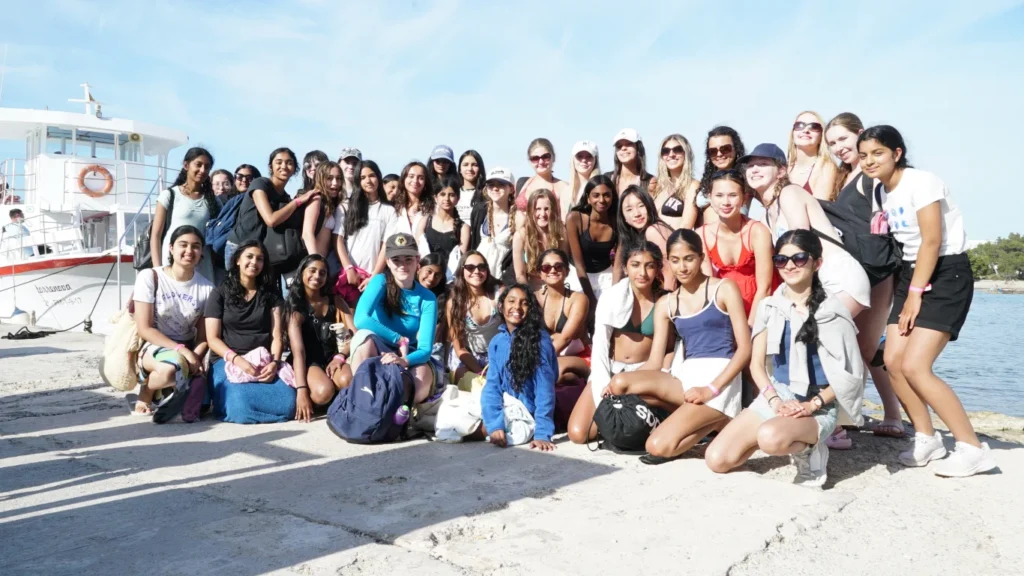 Group shot of meet the sea